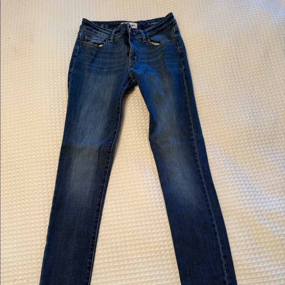 DL1961 Bluewash denim jean (Size 27)
